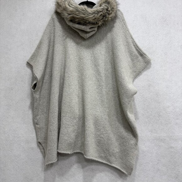 French Connection Jacket Womens Large Gray Zip Hooded Faux Fur Trim Poncho Cape - Picture 8 of 9